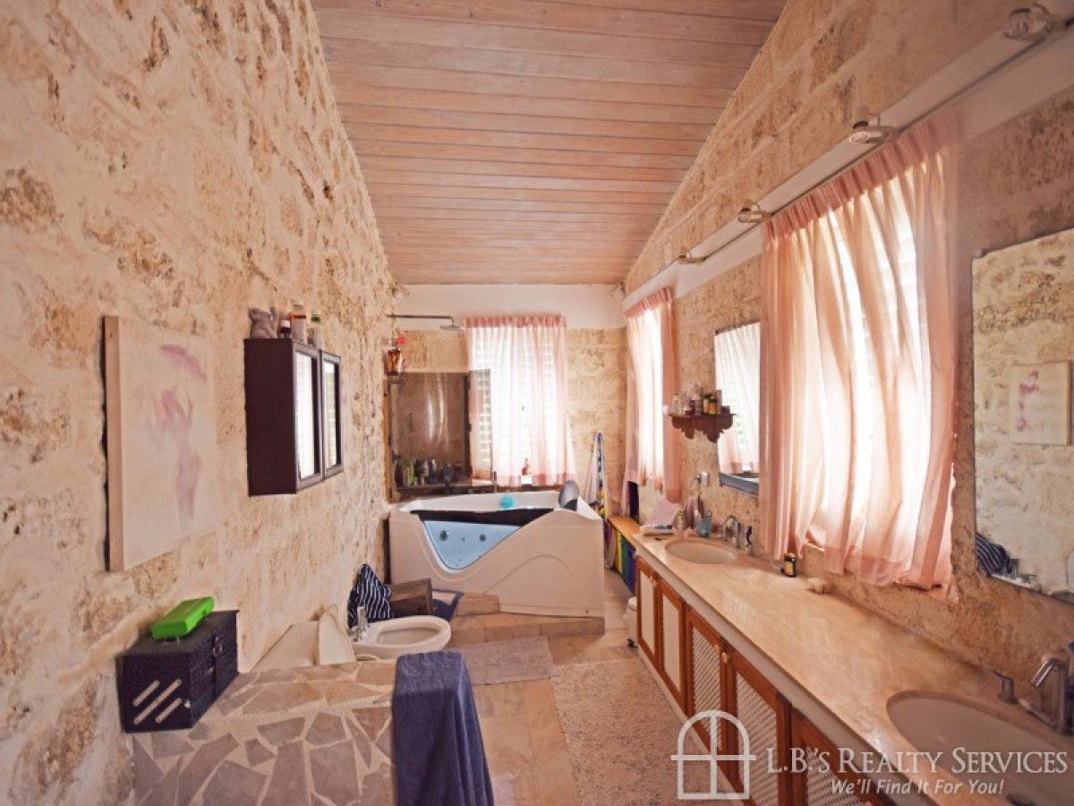 Pollards Mill L.B.'s Realty Services